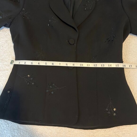 Vintage Jones NY Evening black beaded jacket - Picture 10 of 11